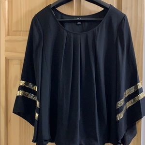 Women’s dress shirt